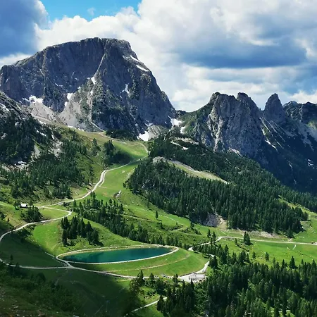 Hubertus Enzian Kirchbach (Carinthia)